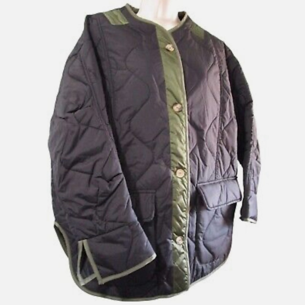 Aaron & Amber oversized quilted puffer jacket black and olive size S NWT